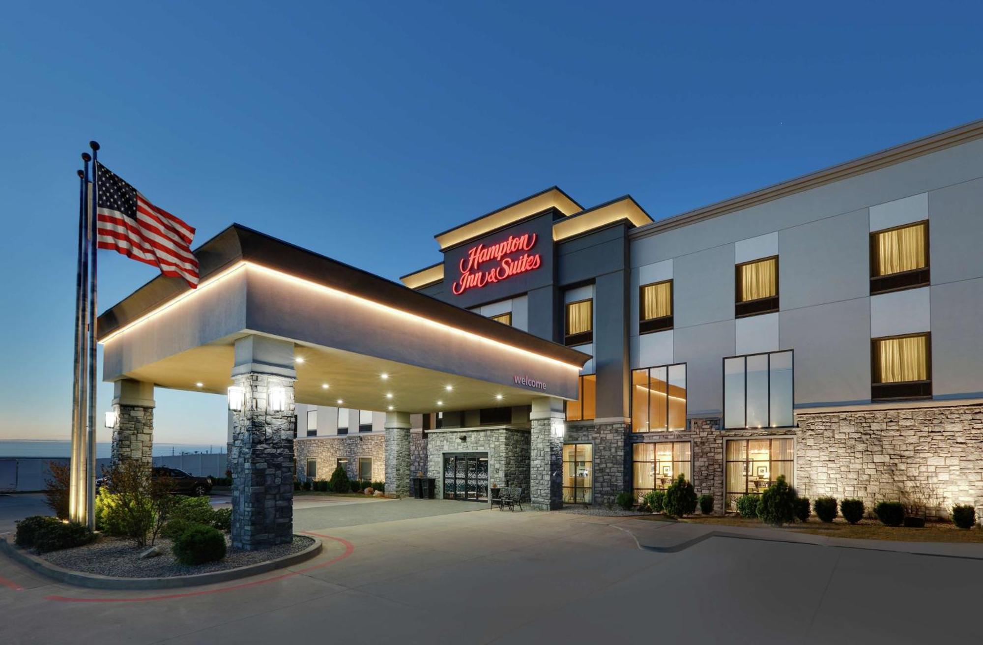 Hampton Inn & Suites Чайлдресс Екстер'єр фото
