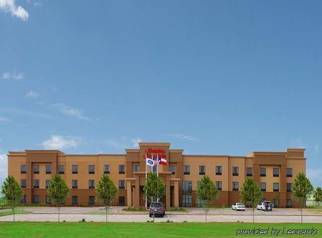 Hampton Inn & Suites Чайлдресс Екстер'єр фото