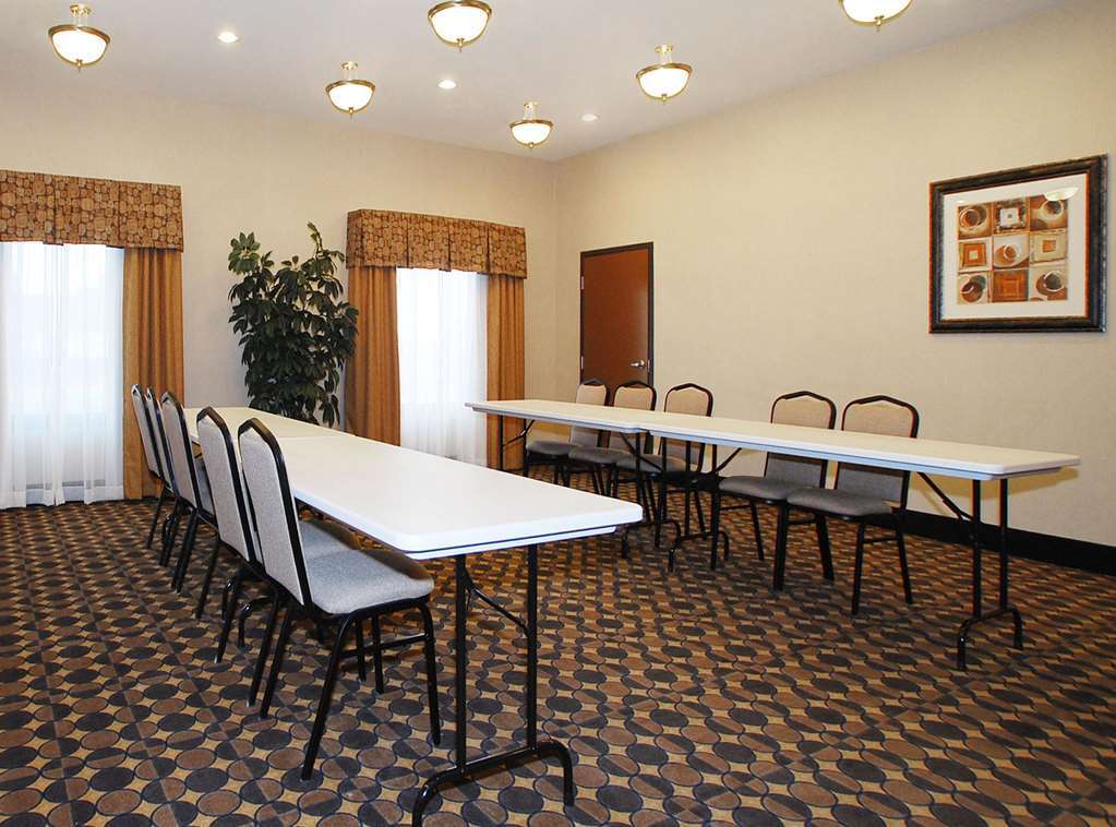 Hampton Inn & Suites Чайлдресс Зручності фото